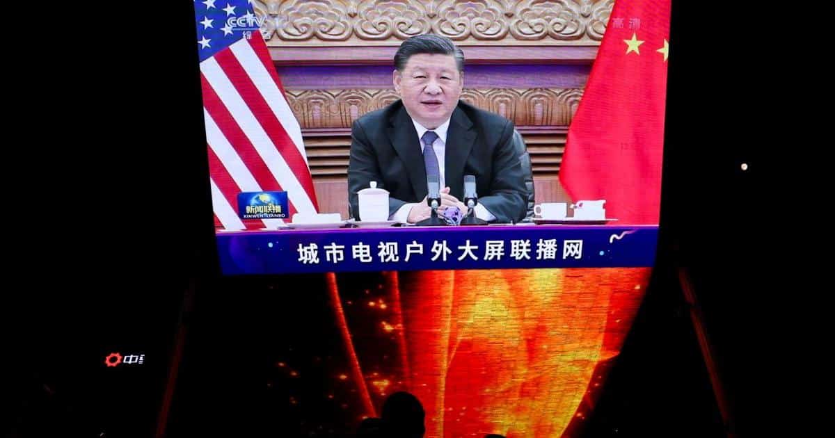 actualites communisme video a qui appartient la democratie pekin et new york montrent un vaste contraste