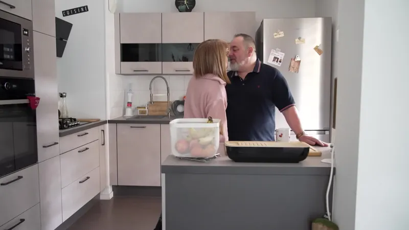 Cette terrible épreuve a renforcé le couple d'Emmanuel.